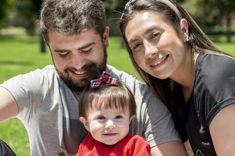 Sesión familia exterior luz natural 7