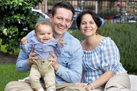 sesión retrato familia exterior luz artificial12