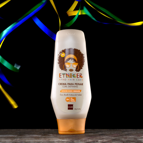 etniker CREMA PARA PEINAR FOTOGRAFÍA DE PRODUCTO