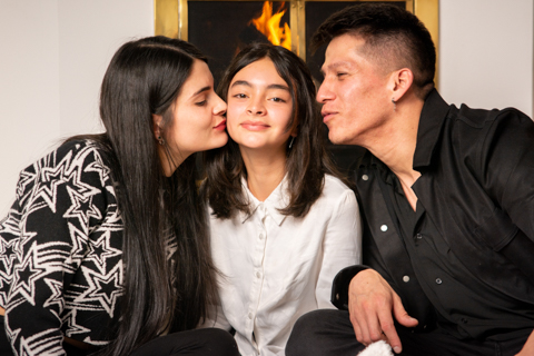 Sesión Familia Fondo con chimenea 3